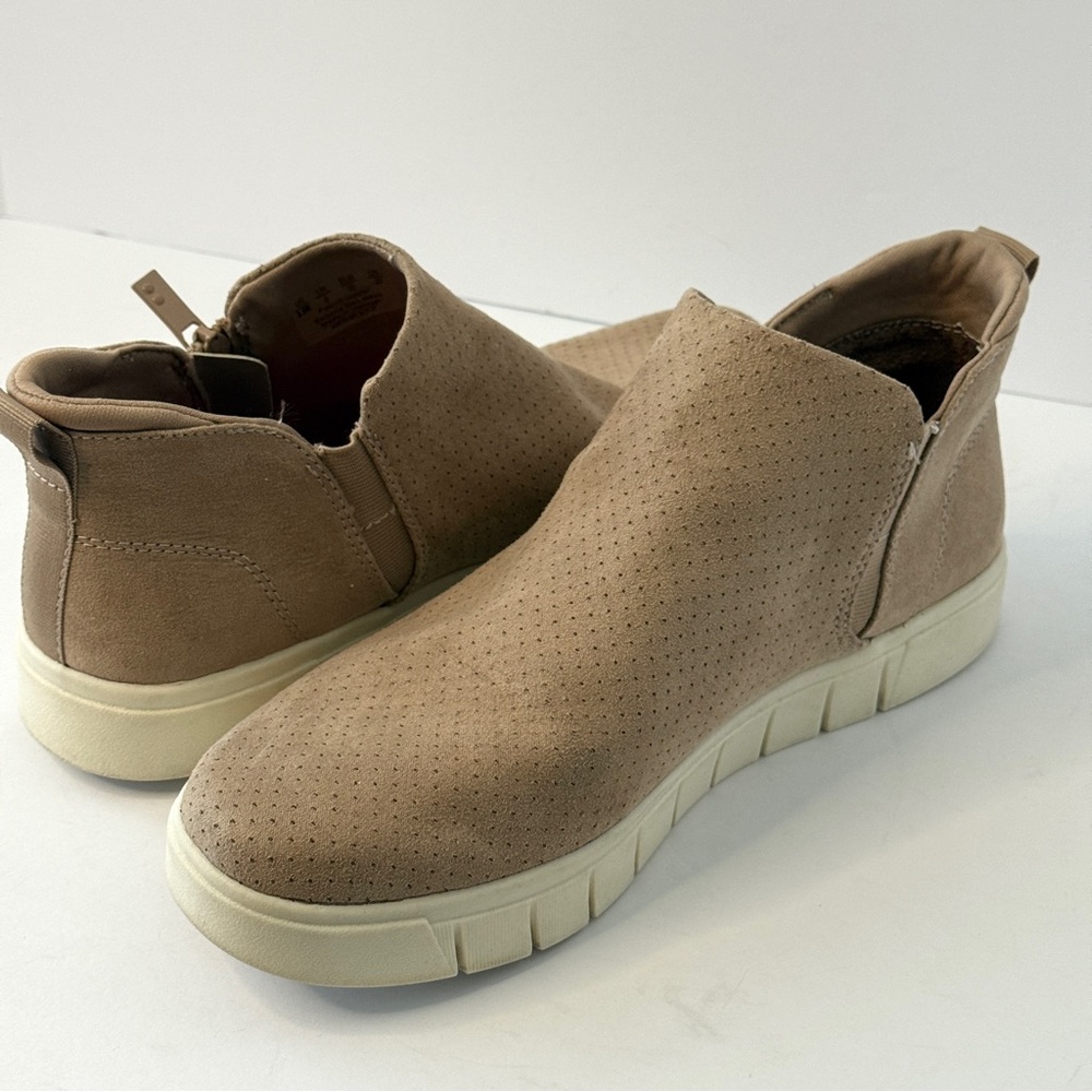Ryka Women's Hensley 2 Suede Ankle Zip Sneaker Booties in Taupe Size 8.5. - Picture 6 of 10